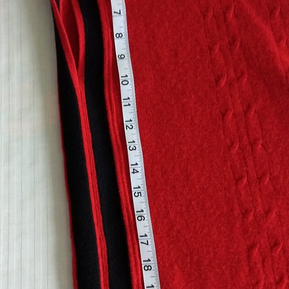 Red and Black Irish Wool Vest - Picture 4 of 6